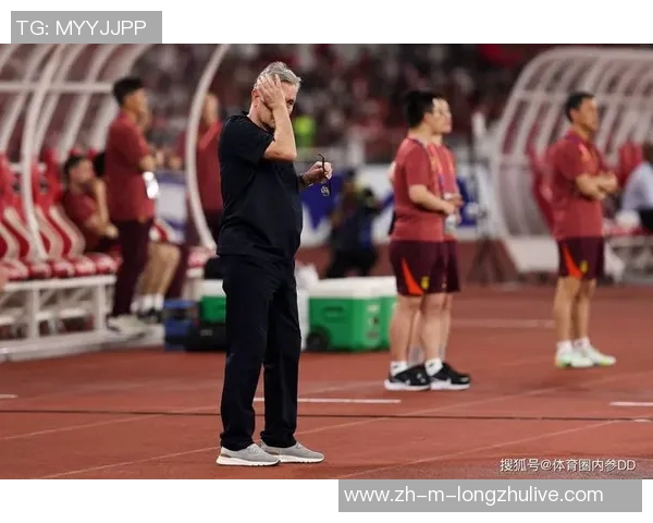 他更适合国足主帅！斯卢茨基强势回应伊万：多看看新人！